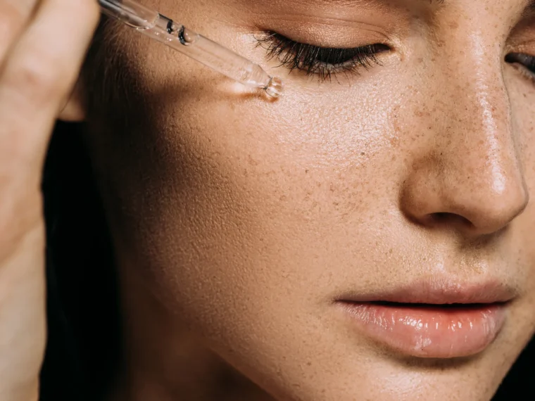 retinolo e suoi benefici antiage